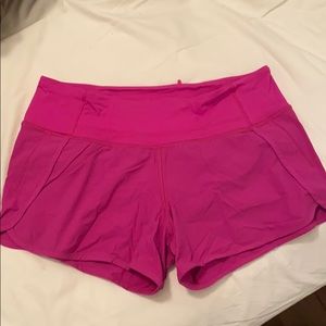 Lululemon Speed Up Short - size 6